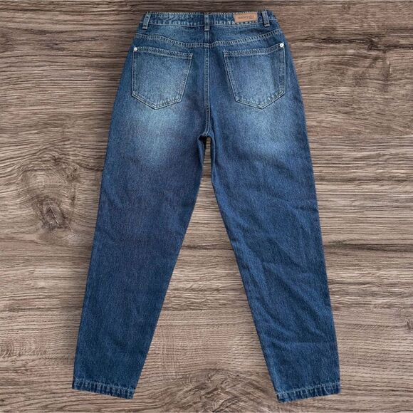University Mom Blue Jeans Women’s Size 6 - Picture 2 of 5